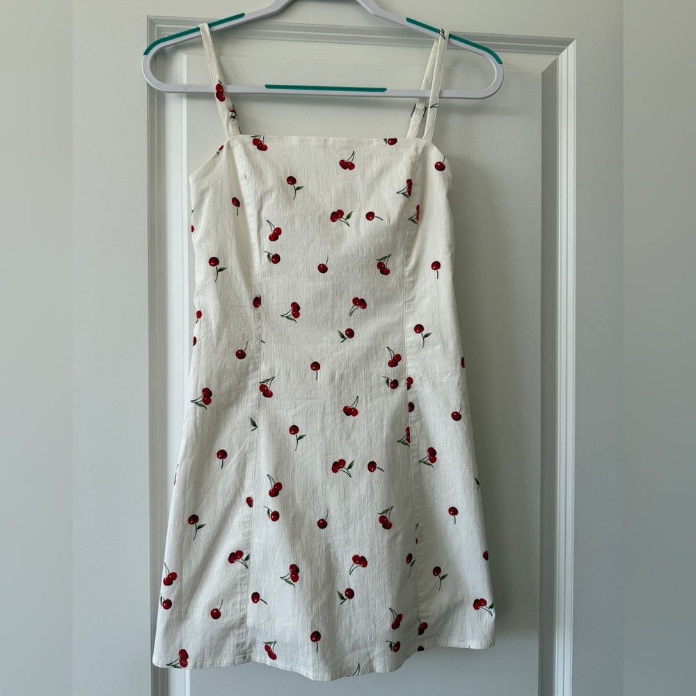 NWT XS Abercrombie & Fitch Stretch Skort Cherry